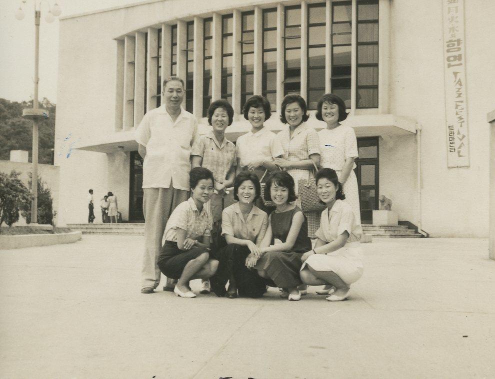 1962 드라마센터 초기 연극도서관